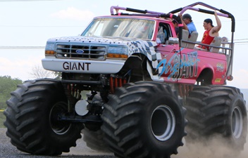 Virginia Giant Smashes Into Ford Weekend