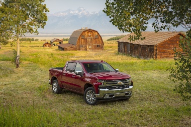 2021-Chevrolet-Silverado-LTZ-front