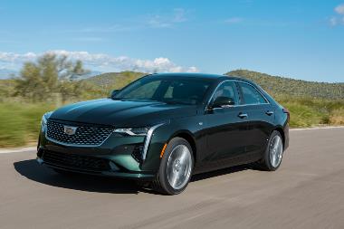 2020 Cadillac-CT4-PremiumLuxury-front_left