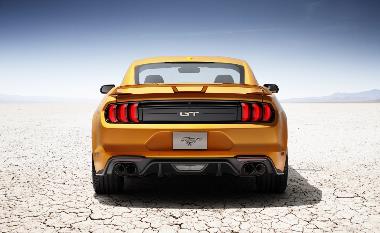 2020 Ford Mustang GT_rear