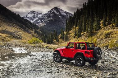 2019 Jeep Wrangler Rubicon_rear_Left