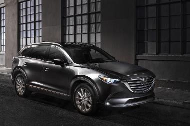 10. 2019_MAZDA_CX9_FRONT_RIGHT