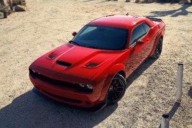 2019 Dodge Challenger_Front_left