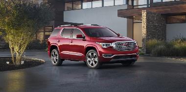 2019 GMC-Acadia-Denali_Front_right_1